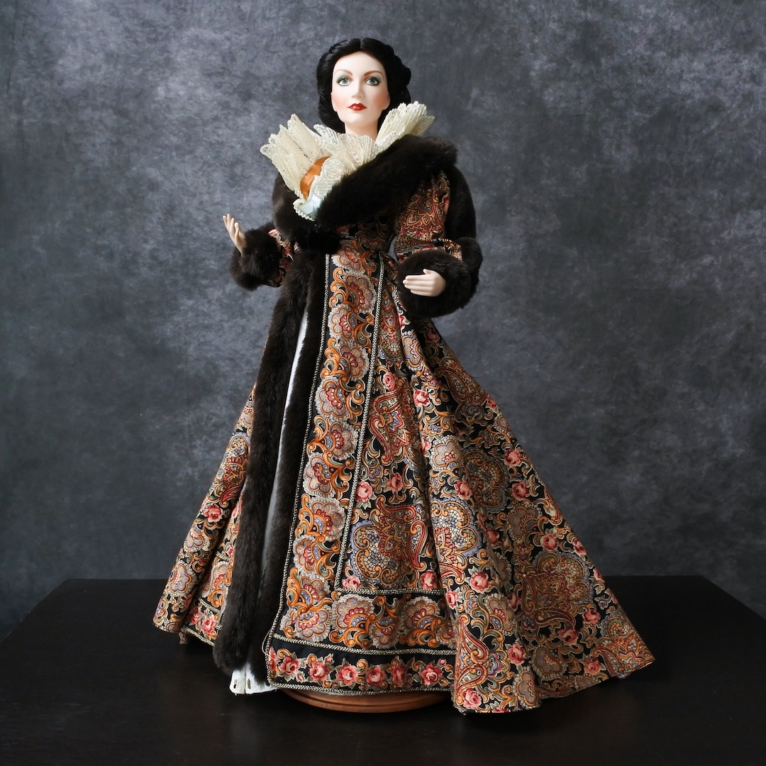 Vintage Franklin Mint Heirloom 23