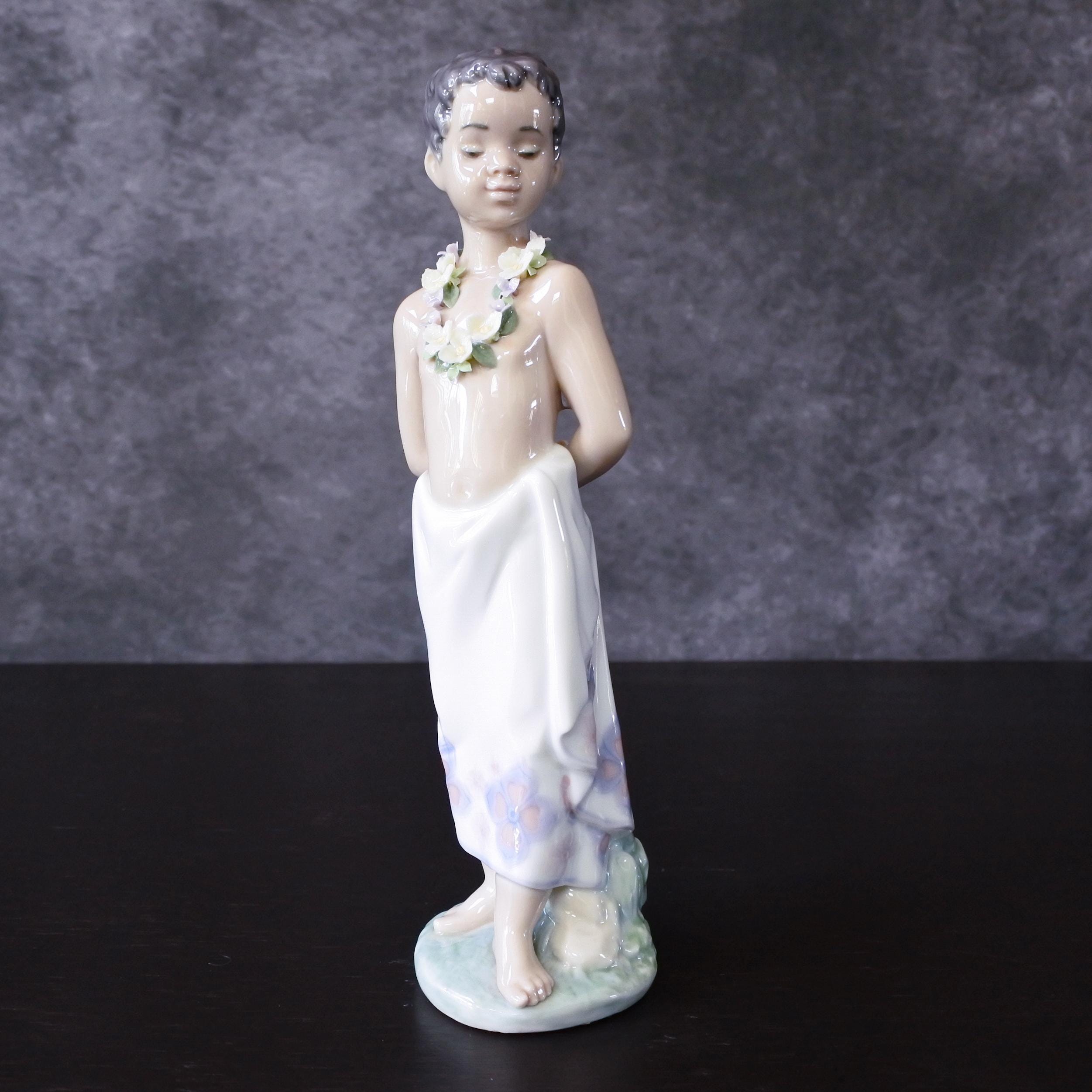 リヤドロ　メリーゴーランドに乗る少女　刻印あり リヤドロ メリーゴーランドに乗る少女 刻印あり