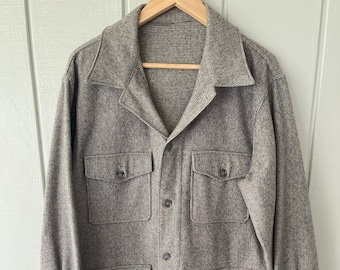 Field and Stream Gordon and Ferguson 1950's Wool Tweed Size 42 Gray Mackinaw Shacket