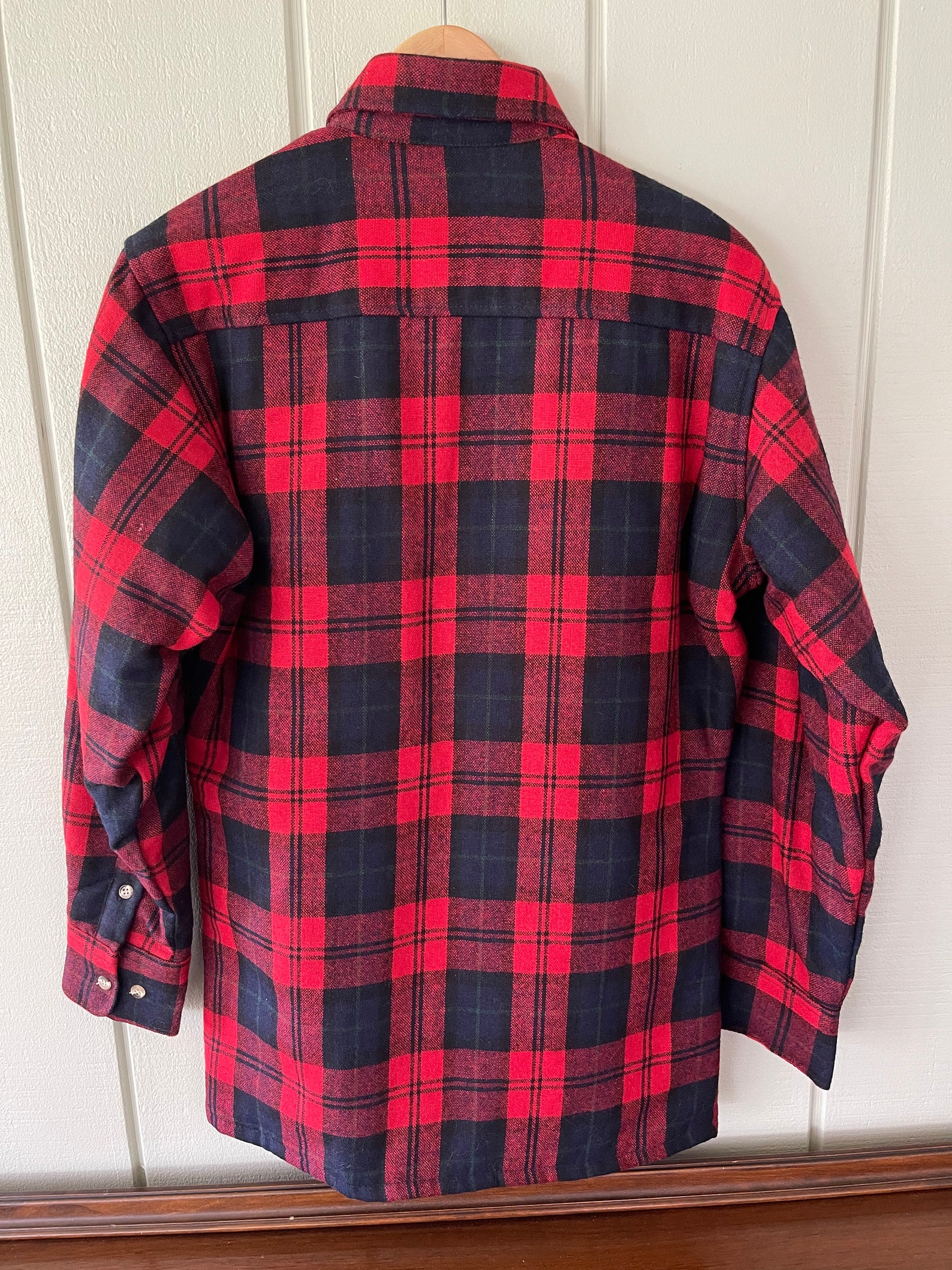 Northwest Territory Red Plaid Quilted Flannel NWT | Etsy