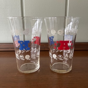 NFL National Football League Pair of Drinking Glass Tumblers