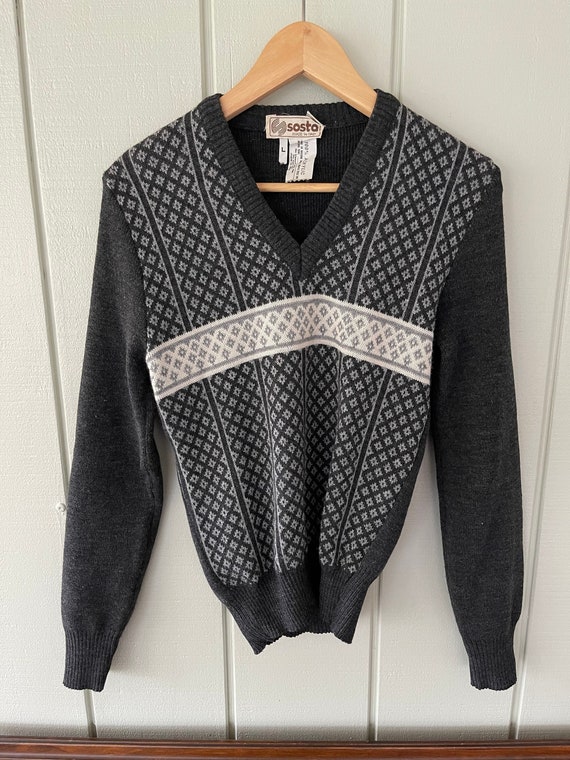 Sosta Gray Geometric Pattern Sweater