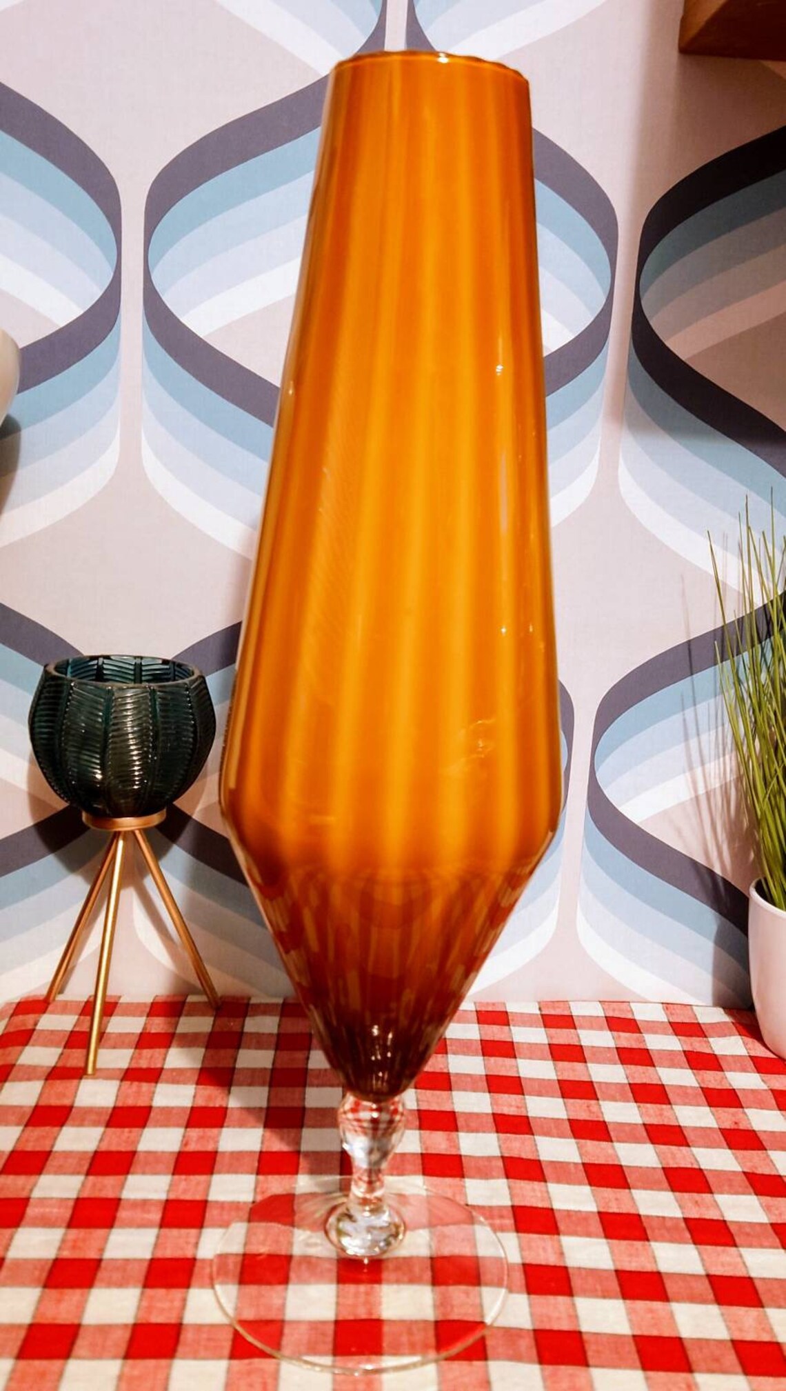 Superbe vase géant en verre ambré de 445 cm de haut. Etsy