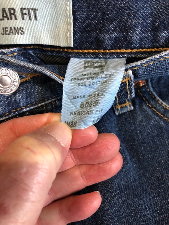 Vintage Made in USA Levi’s 505’s Size 34/29.5 US … - image 4
