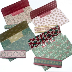 4 Christmas GIFT CARD WALLETS Money Holders Handmade Holiday Elegance Berries Pine Cones Greenery