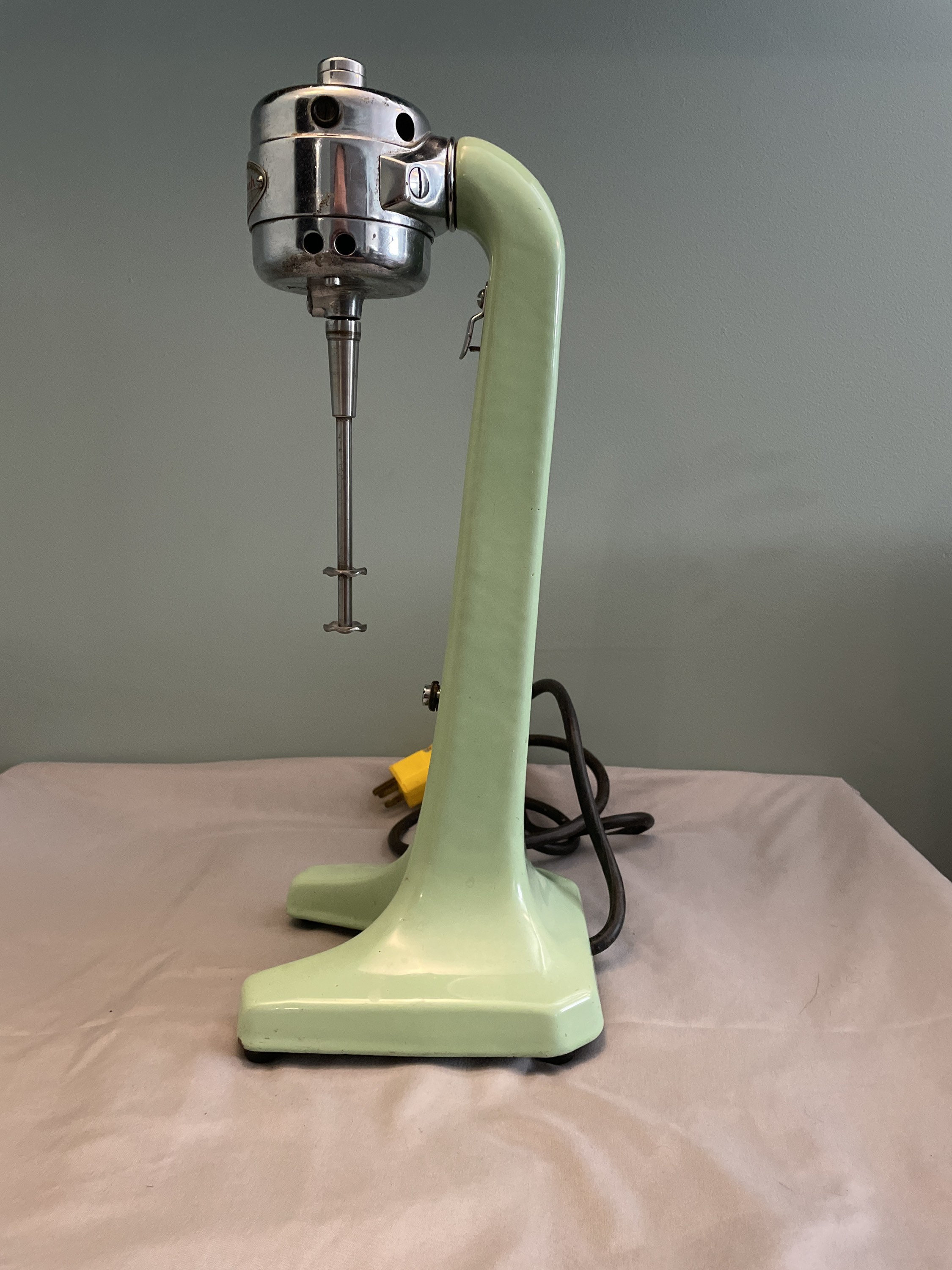 1930s Hamilton Beach Jadeite Milkshake Mixer Etsy