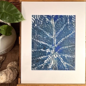 Textured Printed Painting, Blue Leaf Print Artwork for Home Decor Walls
