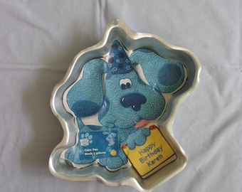 1999 Blue of Blue&#39;s Clues/Wilton Cake Pan/Tin #2105-3060 Unused