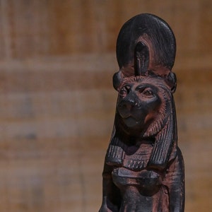 statue Sekhmet goddess of war seated Figurine dark black made in Egypt