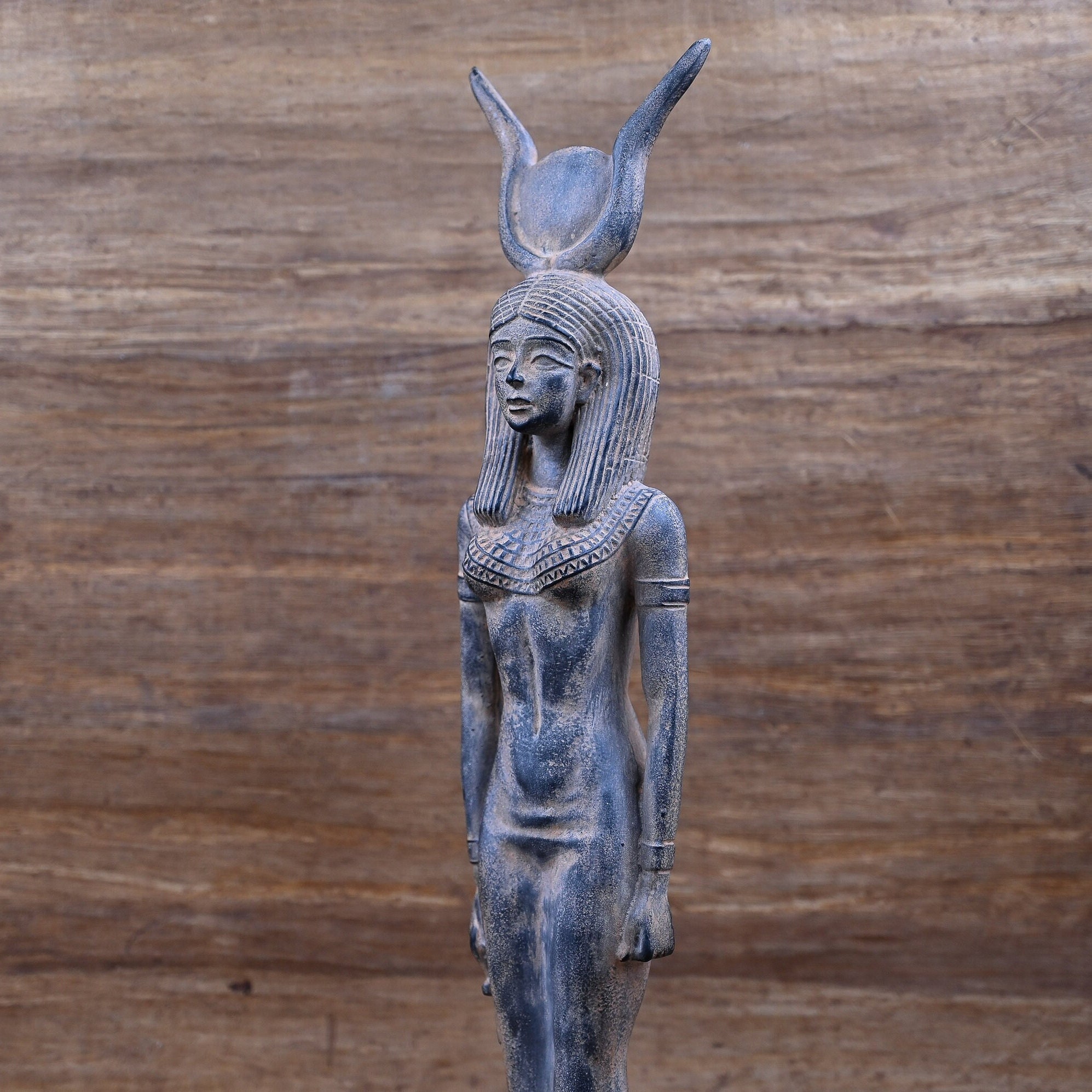 unique Egyptian statue of goddess Hathor goddess of Heaven, love, beauty, money, happiness, music, fertility, large statue made in Egypt