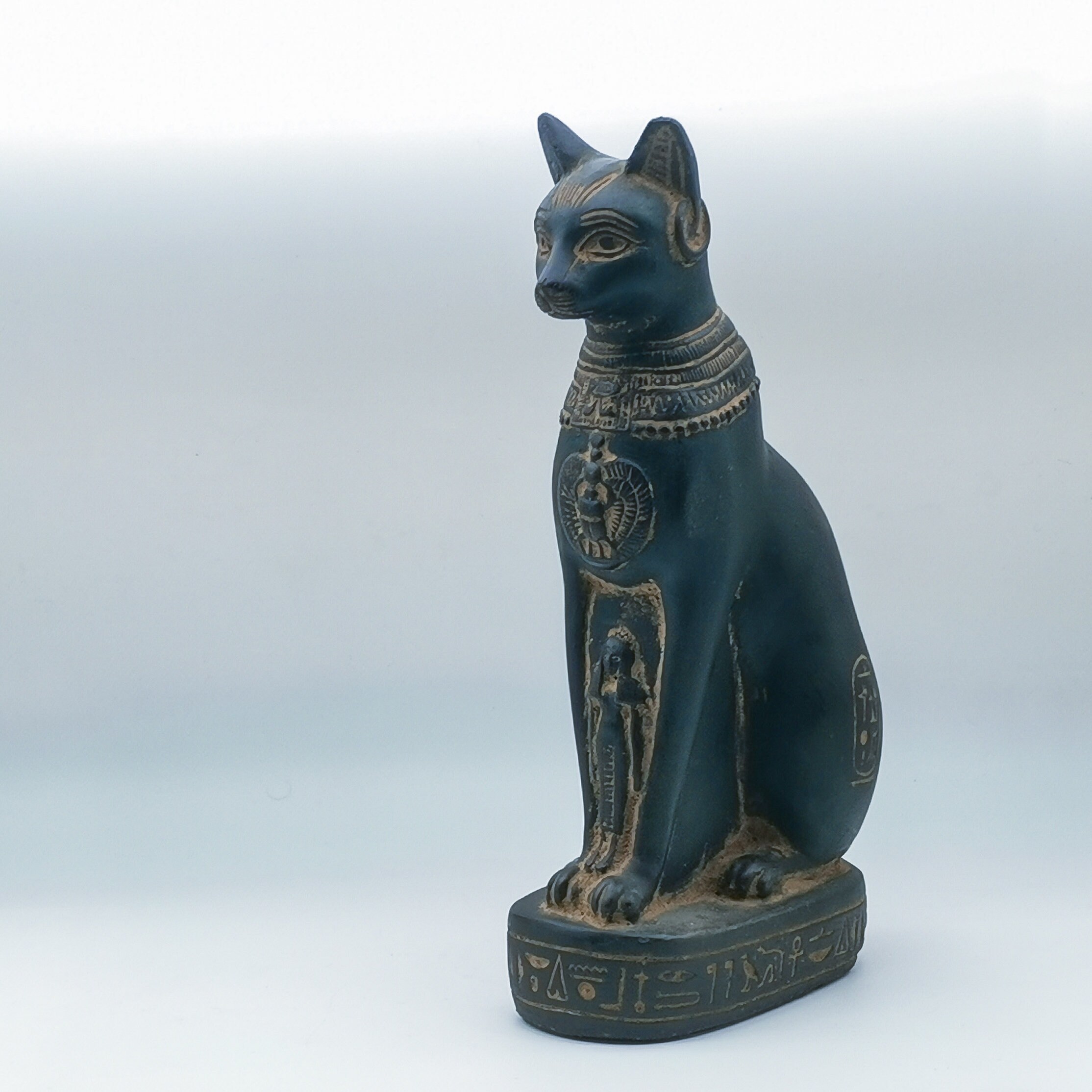 Figurines Art & Collectibles ? Vintage Carved Stone Egyptian Figurine