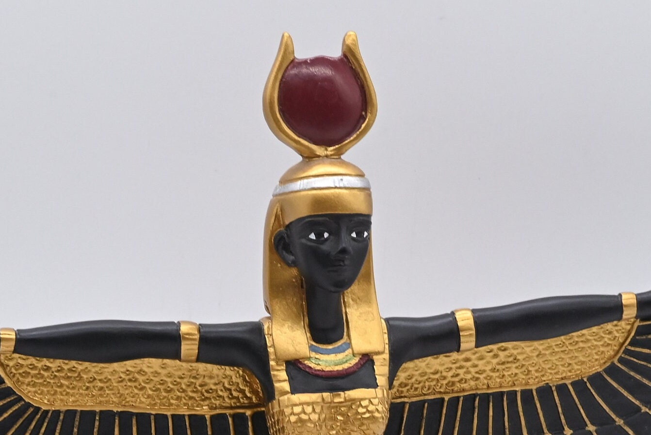 開いた翼のエジプトの女神イシス像 手描き 2スタイル エジプト製 開いた翼のエジプトの女神イシス像 手描き 2スタイル エジプト製