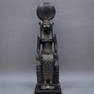 statue of goddess Sekhmet seated Figurine black made in Egypt