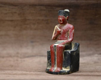 ファラオ王クフ、偉大なピラミッド建設者、偉大なクフ王像の ファラオ王クフ、偉大なピラミッド建設者、偉大なクフ王像の