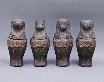 エジプトのカノプス壺セット：ホルスの息子たちの花崗岩レプリカ