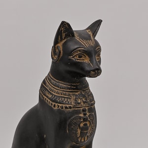 エジプトの女神バステト猫の大きな像(黒)エジプト製 - Etsy 日本 エジプトの女神バステト猫の大きな像(黒)エジプト製 - Etsy 日本
