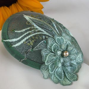Green Beaded Fascinator - Etsy display picture 1