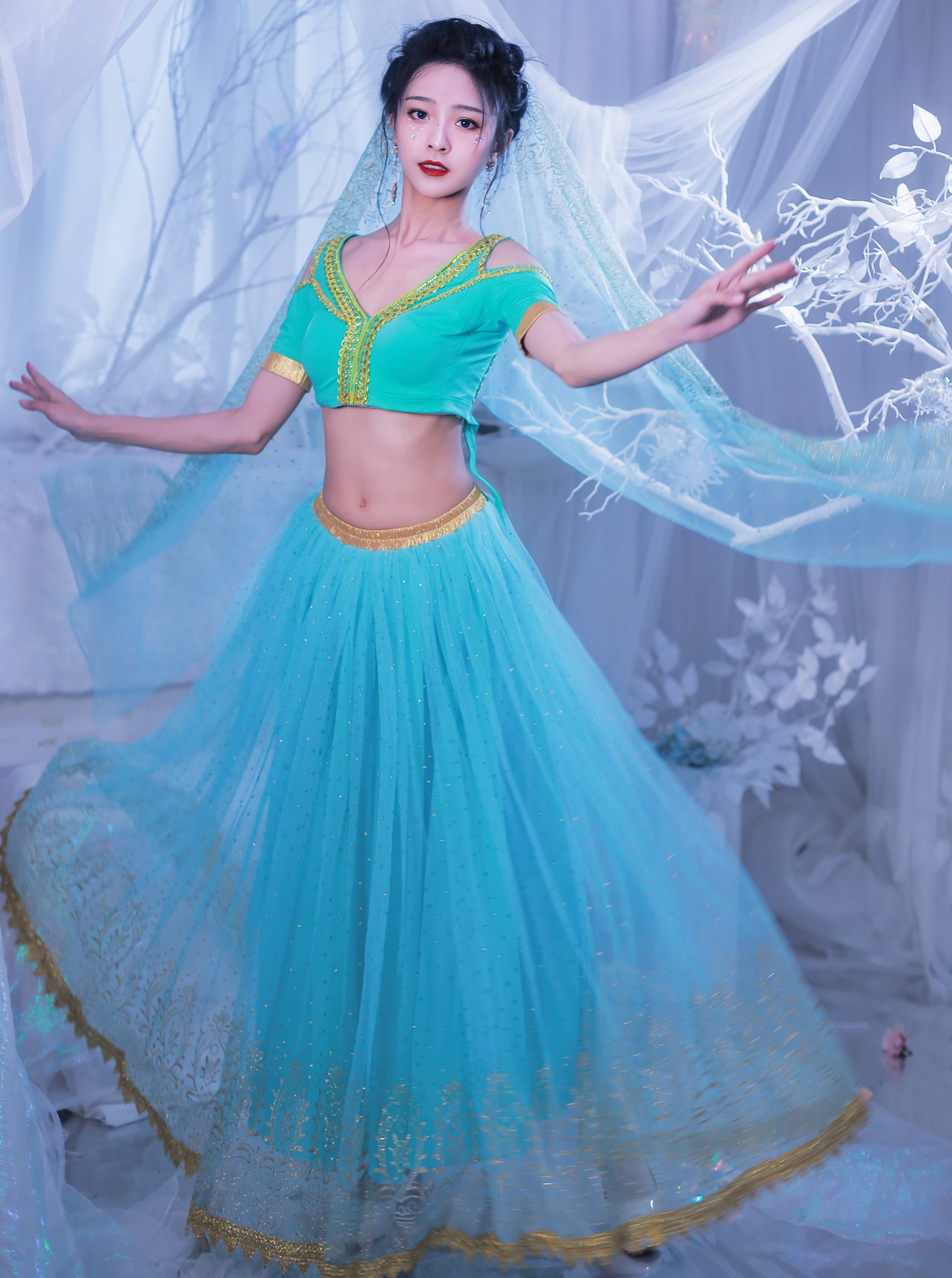 Indian Dance Costumes Take Over Tiktok - 1y7a77z