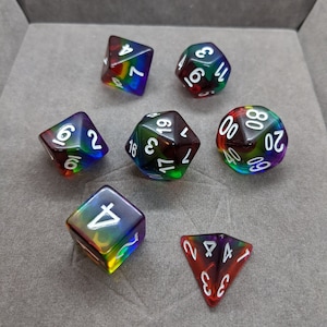 Dés arc-en-ciel en résine - Ensemble de dés D&D - Ensemble de dés polyédriques - Dés D&D - Dés TTRPG - Donjons et Dragons