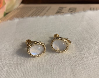 MARMELO / Edwardian Simple Gemstone stud earrings for woman / Vintage mood Non Pierced Clip on earrings with Gift box