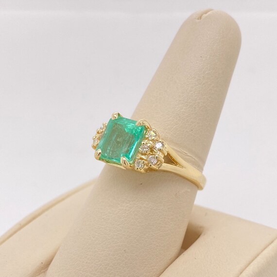 Sea Green Emerald Ring Gem