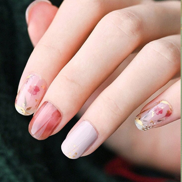 Reyna Rose N168 Floral Gold Rose|Nail Art|Nail Stickers|Real Nail Pol…