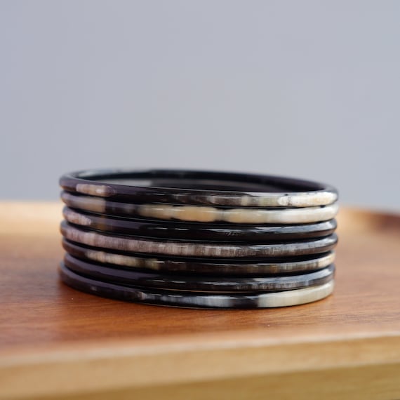 Dark Natural Color and  Buffalo Horn Bracelet, Horn Jewelry, Lacquer Bangle Bracelet, Layer Bracelet, Stacking Bangle for Her
