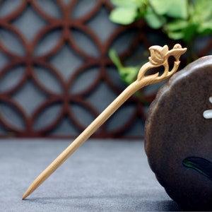 Handmade Wooden Hair Fork, Wooden Lotus One Prong Hair Stick, Wooden Minimalist Hair Sticks for Buns, Wooden Hair Accessories for Her, Mom