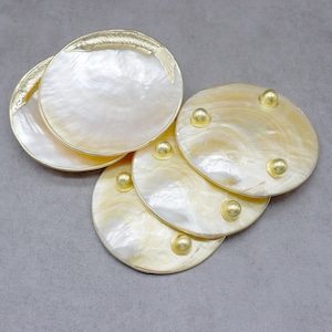Mother of Pearl Round Plate With Fish Trim, Delicate Elegant Caviar Dish, Elegant Home Decor Accent, Collectible Dish, Wedding Rings