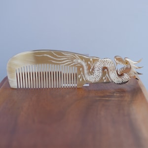 Personalized Genuine Dragon Fly Buffalo Horn Comb, Anti Static and Massage Comb for Hair, Premium Luxury Comb, Horn Comb