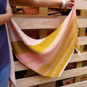 Pixie Dust Shawl - Knitting Pattern