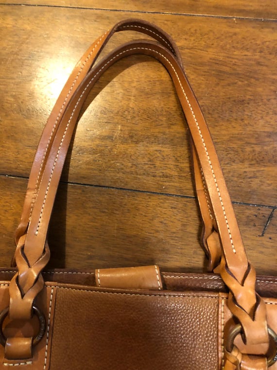 Fossil Handbag with key - image 11