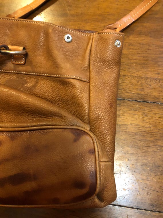 Fossil Handbag with key - image 4