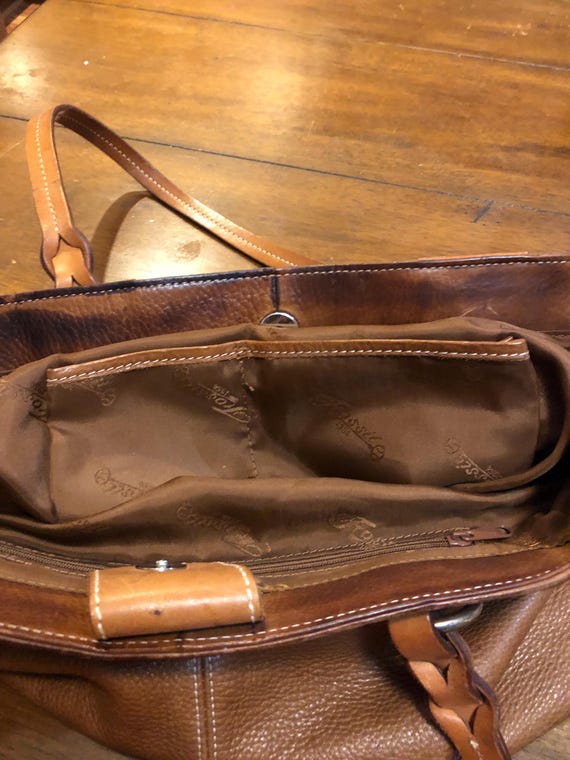 Fossil Handbag with key - image 14