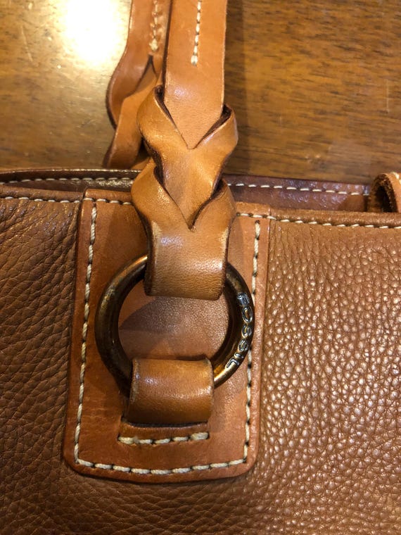 Fossil Handbag with key - image 10