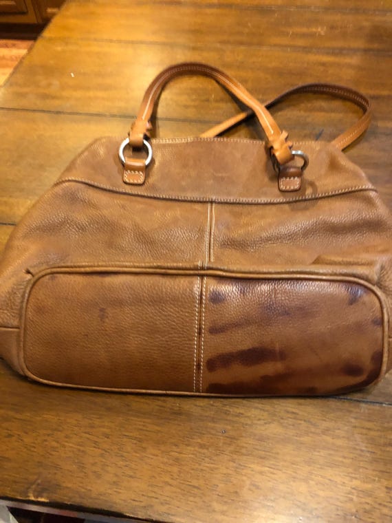 Fossil Handbag with key - image 1