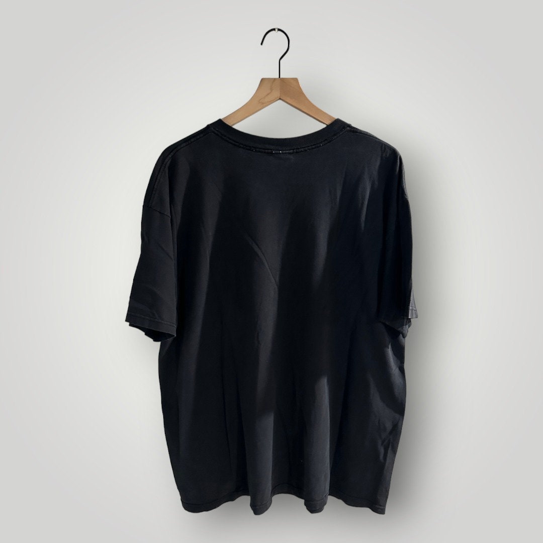 VINTAGE 2000's Monty's Krown Lounge Shirt - Etsy