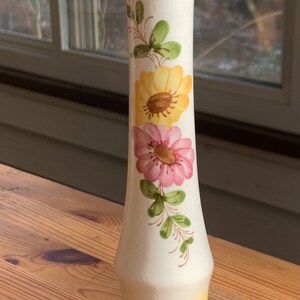 Vintage Sado for FTD Bud Vase in a Floral Design