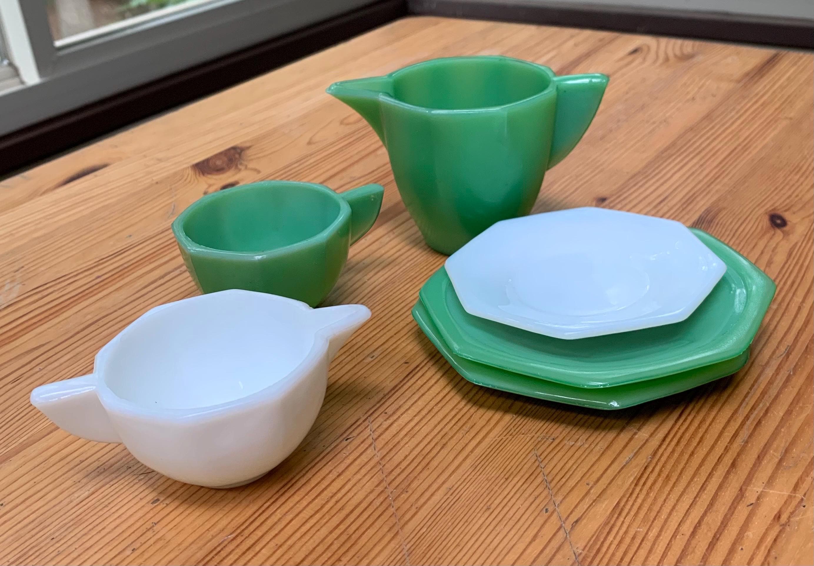 アクロ•アガットAkro Agate カップ＆ソーサー ミニチュア Akro Agate Tea Set - Etsy