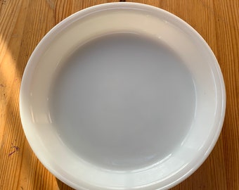 Choice Vintage PYREX Pie-Plate Approx 9" Choice Vintage PYREX Pie-Plate Approx 9"