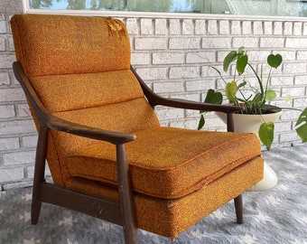 Mid Century Mission Chair