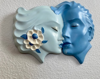 Alexander Backer ABCO Chalkware Kissing Couple
