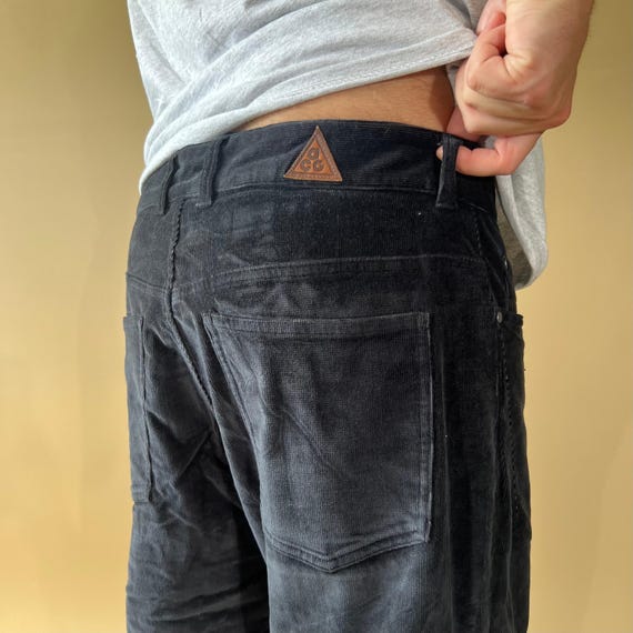 ナイキ ACG コーデュロイ パンツ - ブラック - Etsy 日本