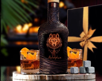 Wolf Personalized Hunting Whiskey Decanter Set With Gift Box/Hunters Custom Order for Anniversary/Unique Lava Design/Customized Gift for Men
