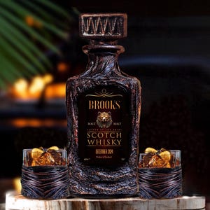 Personalized Label Monogram Whiskey Decanter Set with Gift Box~Rock Glasses, Serving Board /Custom Gift Home Bar/Customized Barware Gift