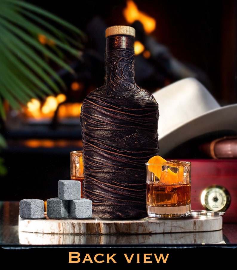 LavaDecanter Whiskey Decanter - Thumbnail 5