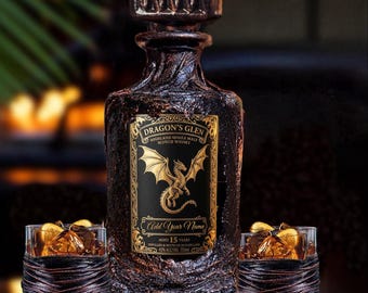 Set personalizzato con decanter per whisky a forma di drago: bicchieri da scotch, tagliere in ardesia o legno, regalo di anniversario per bar di casa per uomo, marito, papà