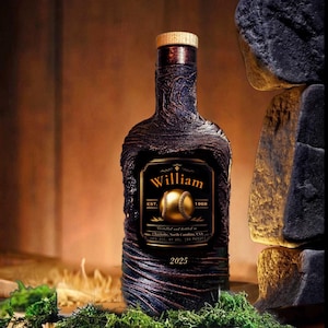 Personalized Baseball Gift Whiskey Decanter set with Gift Box/Custom Image, Logo/Unique Home Bar Man Cave /Customized Liquor Gift Dad Men