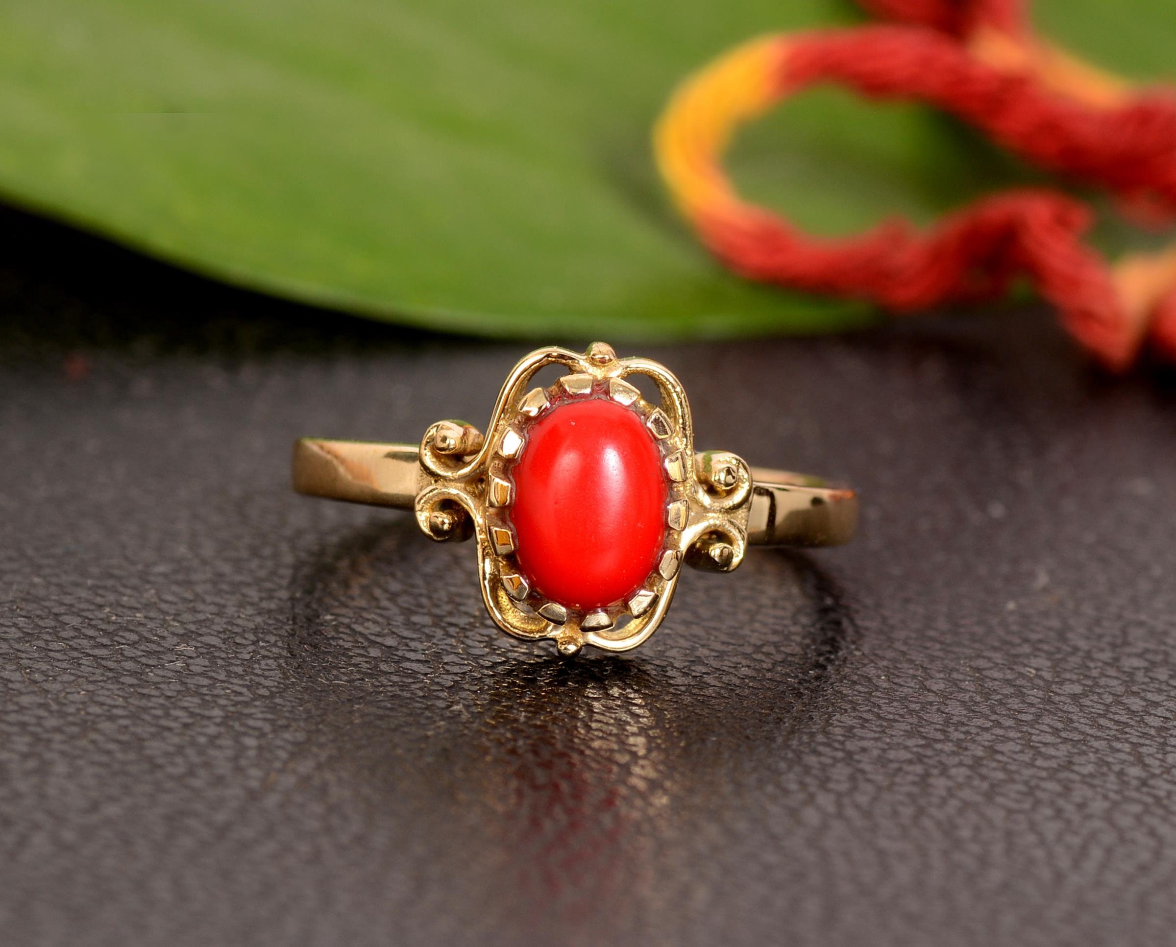 Estate 18K Yellow Gold Coral and Diamond Ring – Springer's
