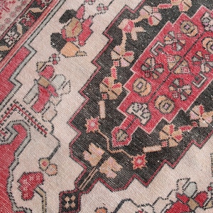 5x10 Vintage Turkish Wool Rug: Handmade Anatolian Area Rug
